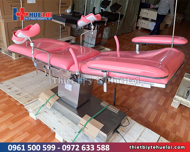 bàn sản khoa cho phòng khám