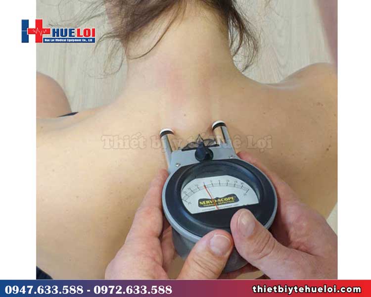 thiết bị hỗ trợ chẩn đoán bệnh lý cột sống giá rẻ