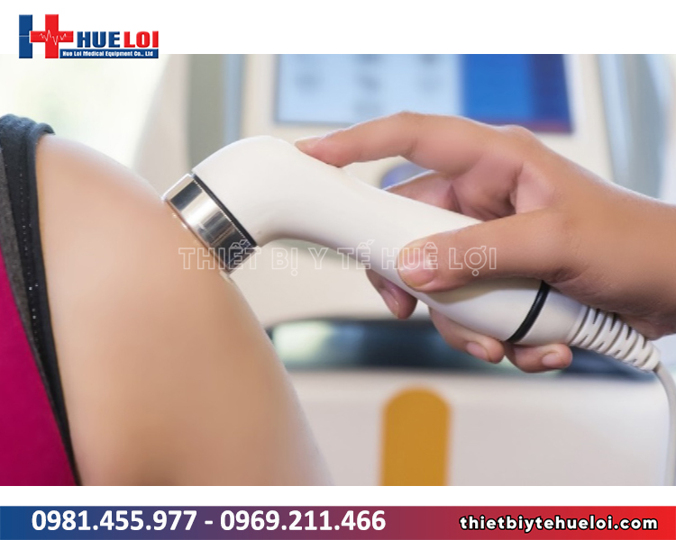 bệnh nhân điều trị bằng sóng siêu âm