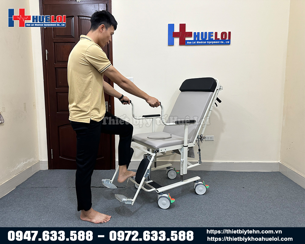 xe lăn ngả nằm chống nước